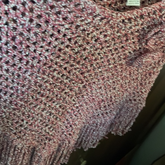 Dana Buchman shaw -one size- pretty pink with small flower accents🌸🌺 - Picture 5 of 6